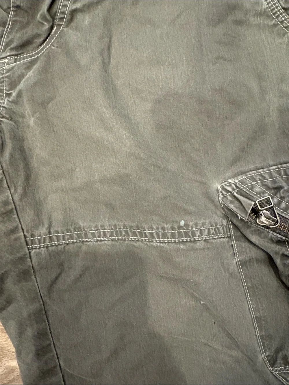 Kuhl Men's Ambush Olive Cargo Shorts Size 32 - Picture 7 of 7